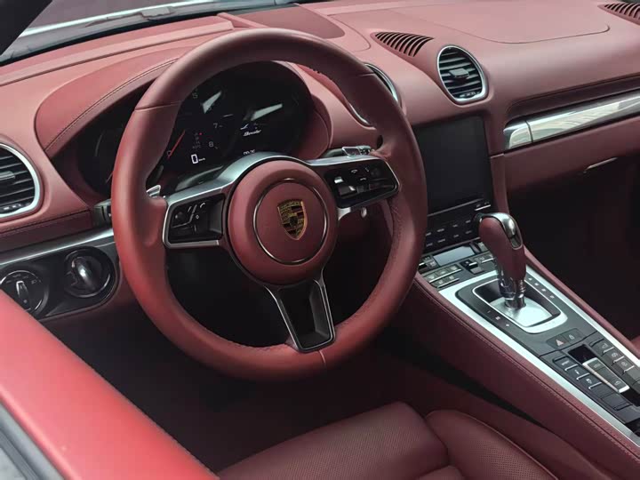 Фото 6 - Porsche 718