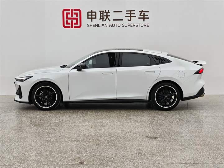 Фото 5 - Changan UNI-V