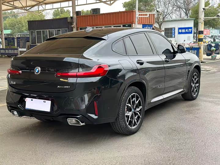 Фото 8 - BMW X4