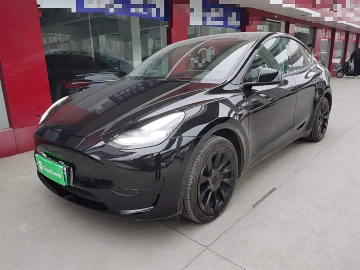 Фото 2 - Tesla Model Y