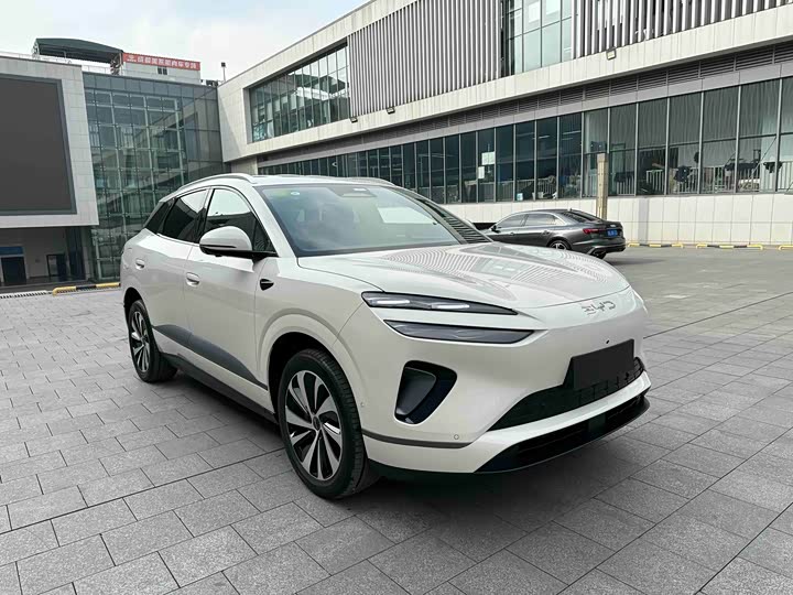 Фото 3 - BYD Sea Lion 06 Hybrid/EV