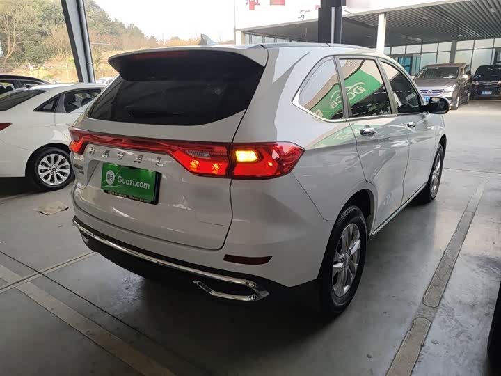 Фото 7 - Haval M6