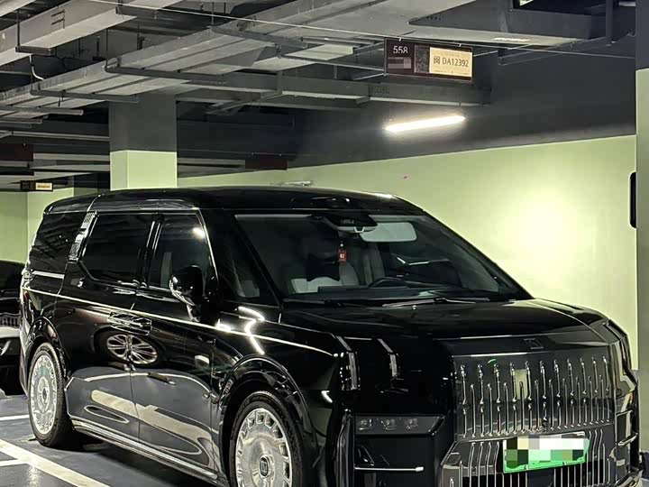 Фото 8 - Zeekr 009