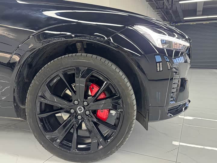 Фото 3 - Volvo XC60