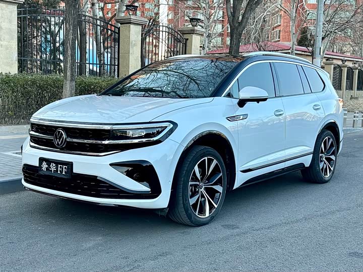 Фото 1 - Volkswagen Talagon