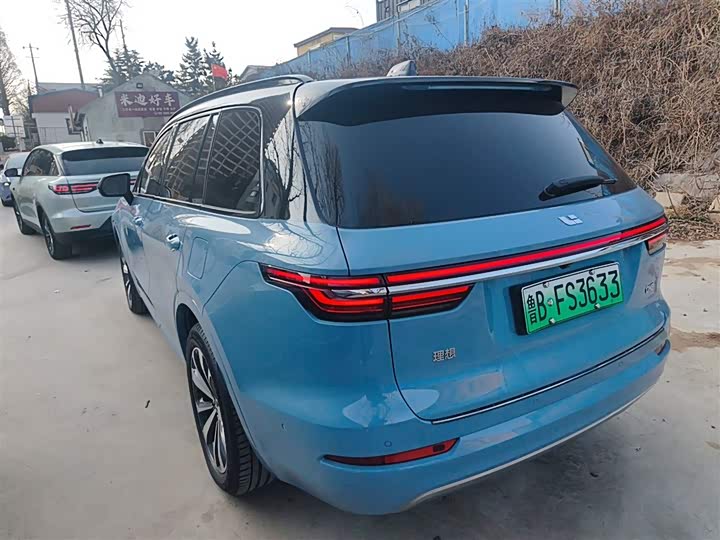 Фото 5 - LiXiang One