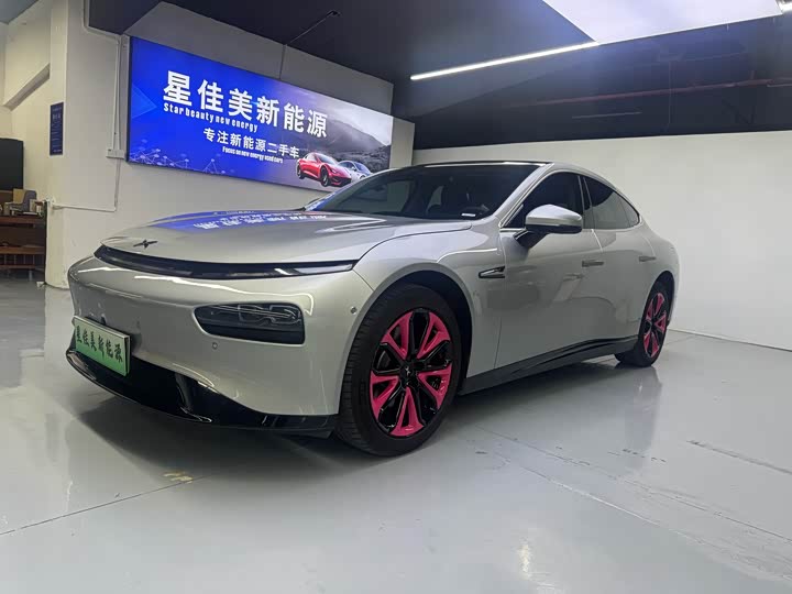 Фото 1 - XPeng P7