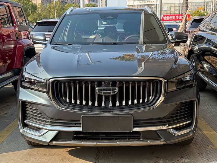 Фото 2 - Geely Monjaro