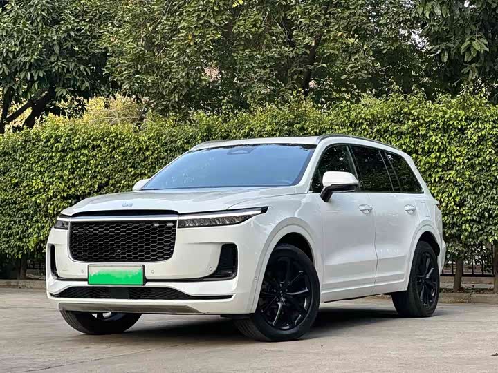 Фото 1 - LiXiang One