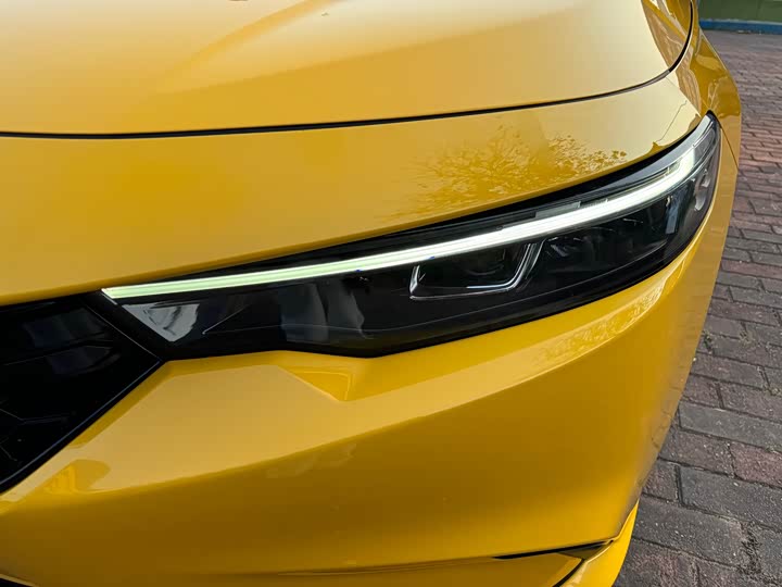 Фото 4 - Honda Integra