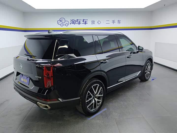 Фото 3 - GAC Trumpchi GS8