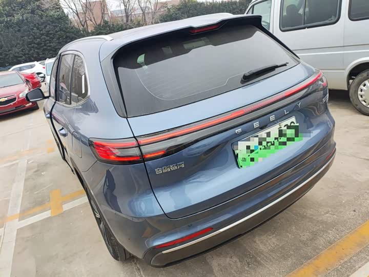 Фото 5 - Geely Galaxy Starship 7