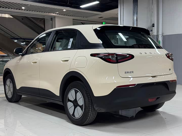 Фото 5 - Geely Galaxy Geome