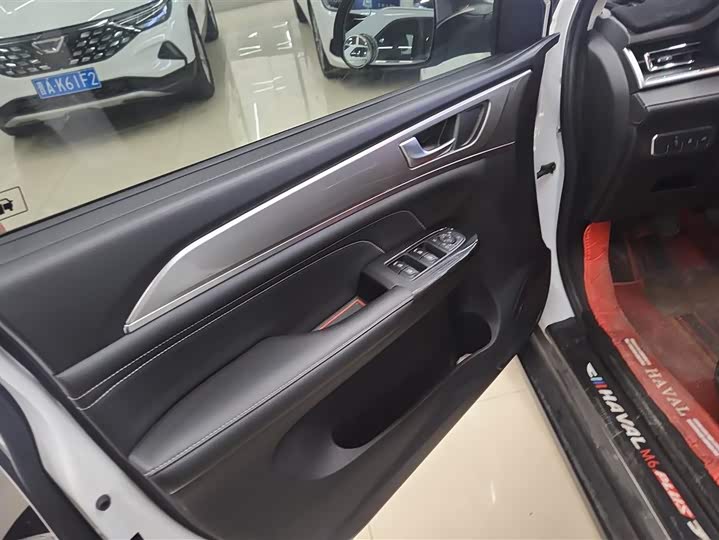 Фото 7 - Haval M6