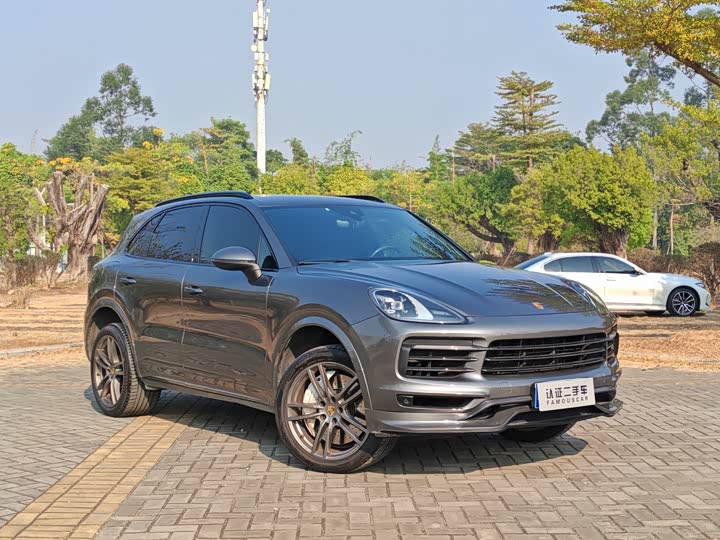 Фото 3 - Porsche Cayenne