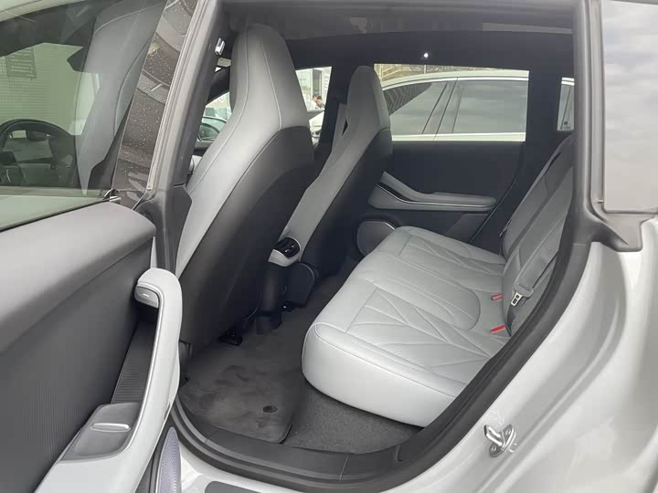 Фото 5 - Nio ET5T