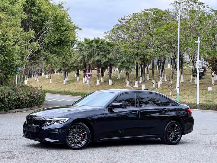 Фото 1 - BMW 3 Series