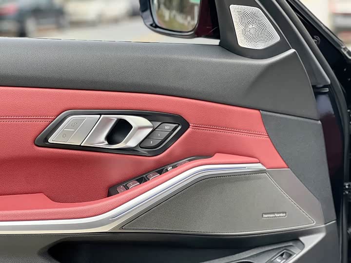 Фото 6 - BMW 3 Series