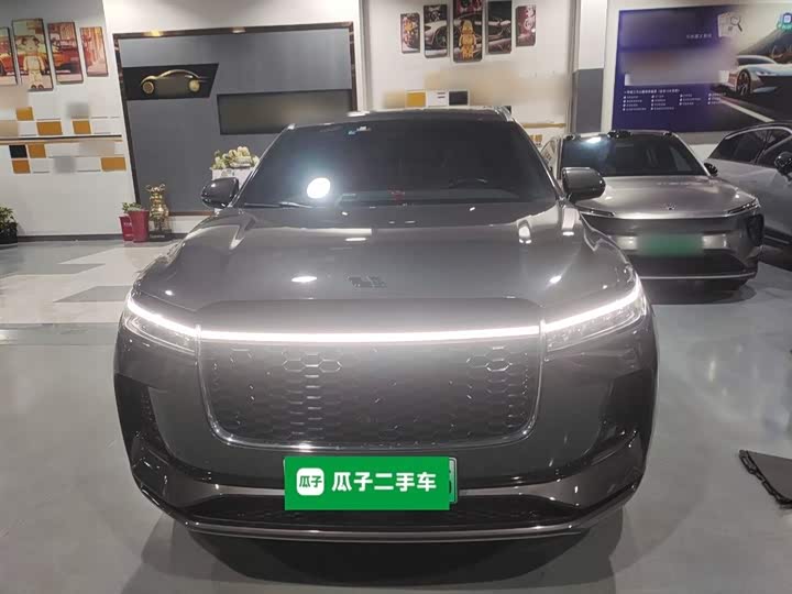 Фото 3 - LiXiang One