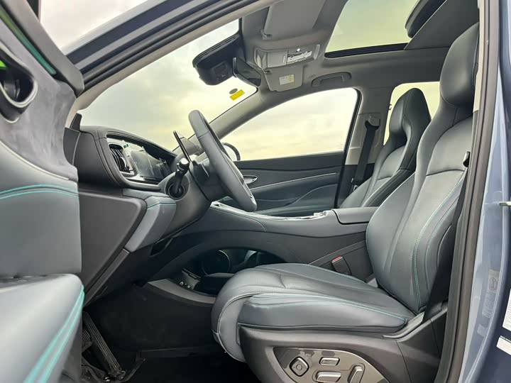 Фото 4 - BYD Sea Lion 07 DM-i Hybrid