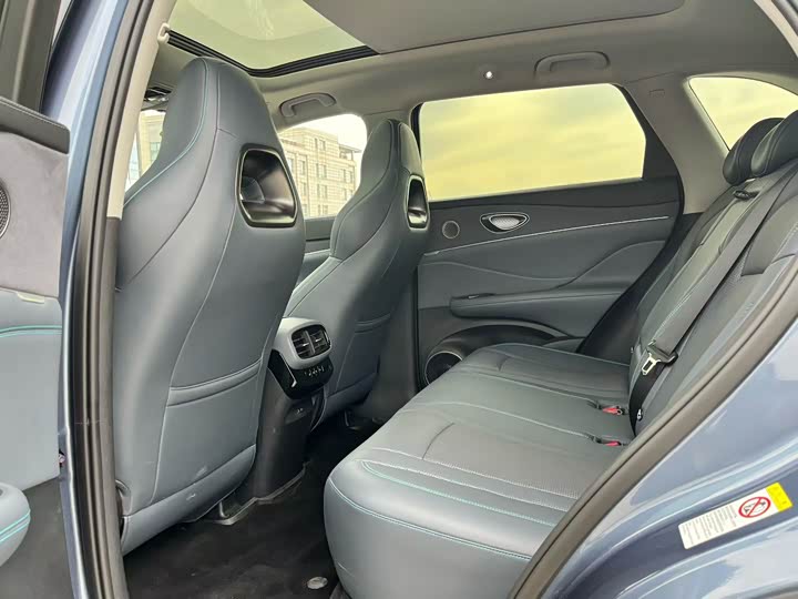 Фото 5 - BYD Sea Lion 07 DM-i Hybrid