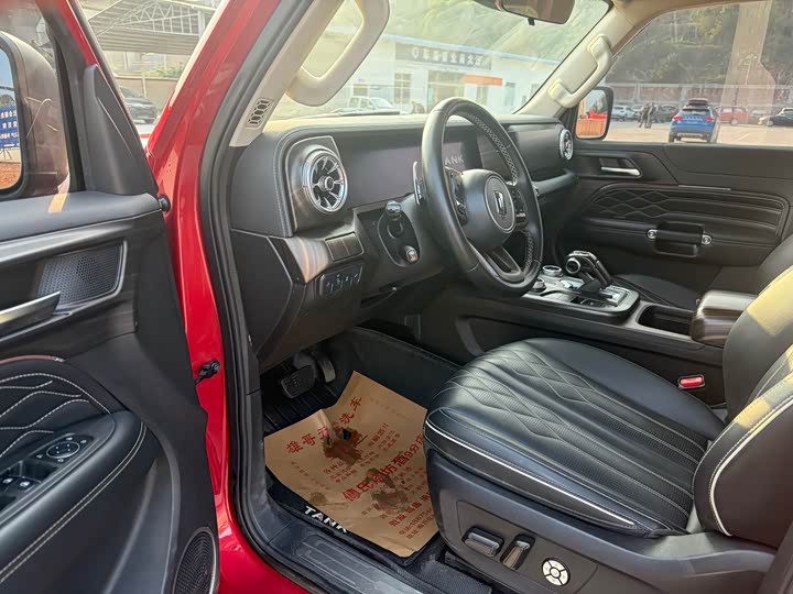 Фото 3 - Tank 300