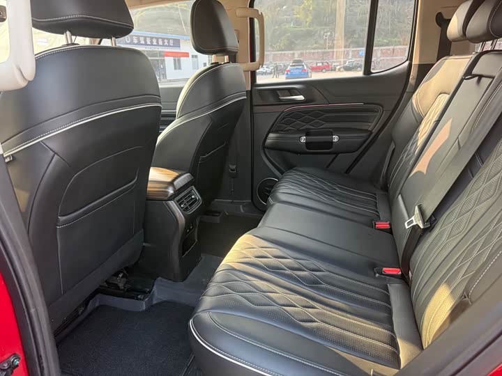 Фото 5 - Tank 300