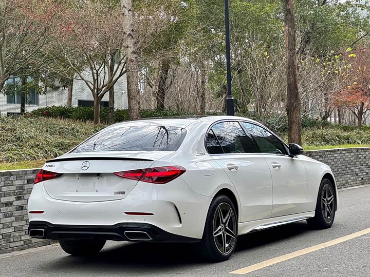 Фото 7 - Mercedes-Benz C-Class