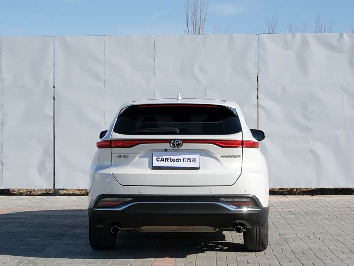 Фото 2 - Toyota Harrier