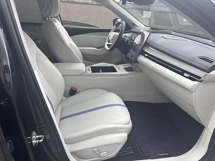 Фото 6 - Geely Preface L