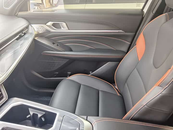 Фото 4 - Haval F7 (Monster)