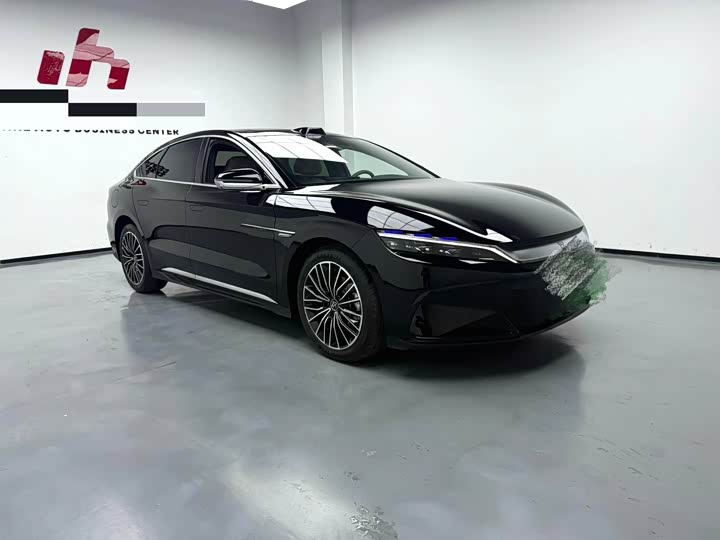 Фото 2 - BYD Han