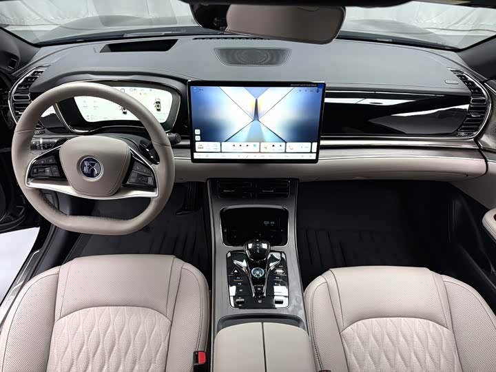 Фото 6 - BYD Han