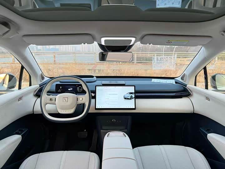 Фото 5 - Zeekr X