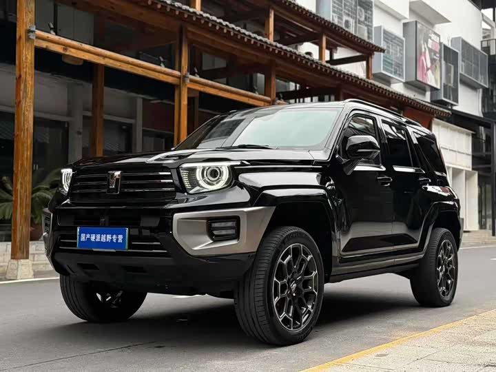 Фото 1 - Tank 700 Hybrid