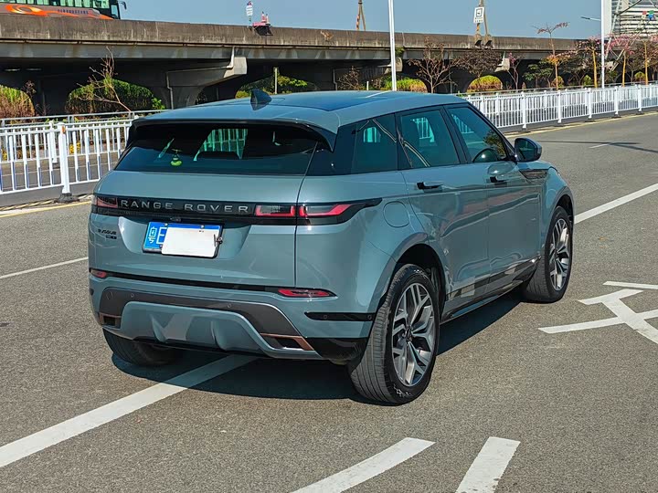 Фото 7 - Land Rover Range Rover Evoque L