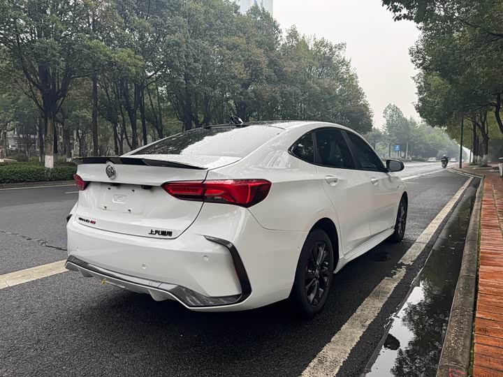 Фото 7 - Buick Verano