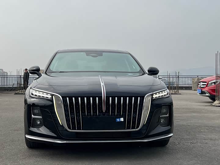 Фото 2 - Hongqi H5