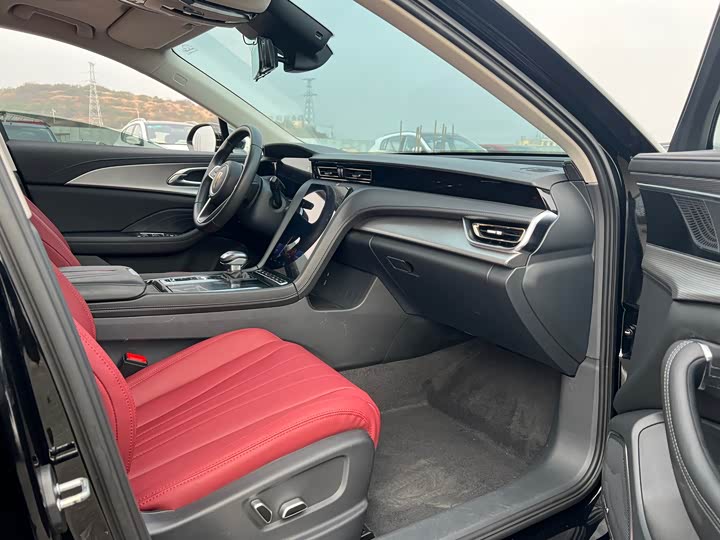 Фото 9 - Hongqi H5