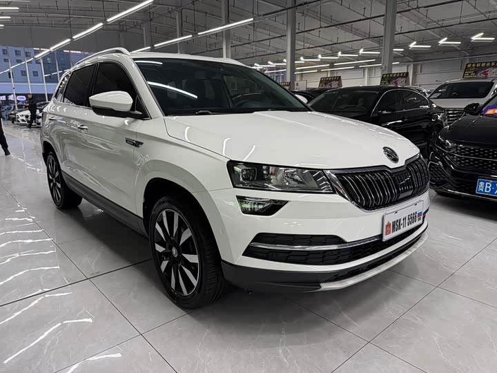 Фото 3 - Skoda Karoq