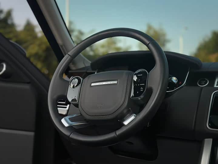 Фото 2 - Land Rover Range Rover