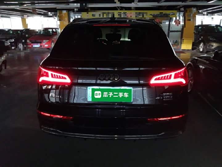 Фото 6 - Audi Q5L