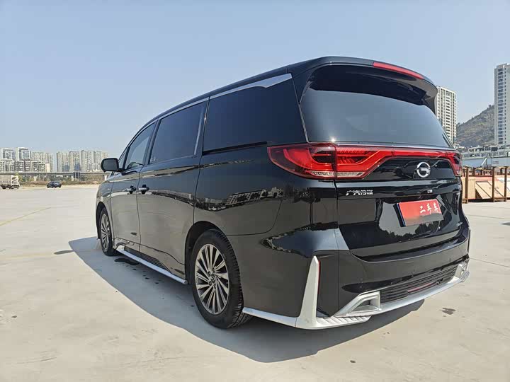 Фото 4 - GAC Trumpchi M8