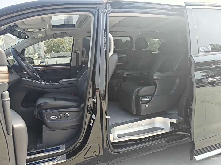 Фото 9 - GAC Trumpchi M8