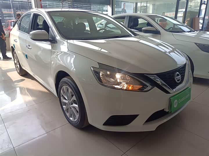 Фото 4 - Nissan Sylphy