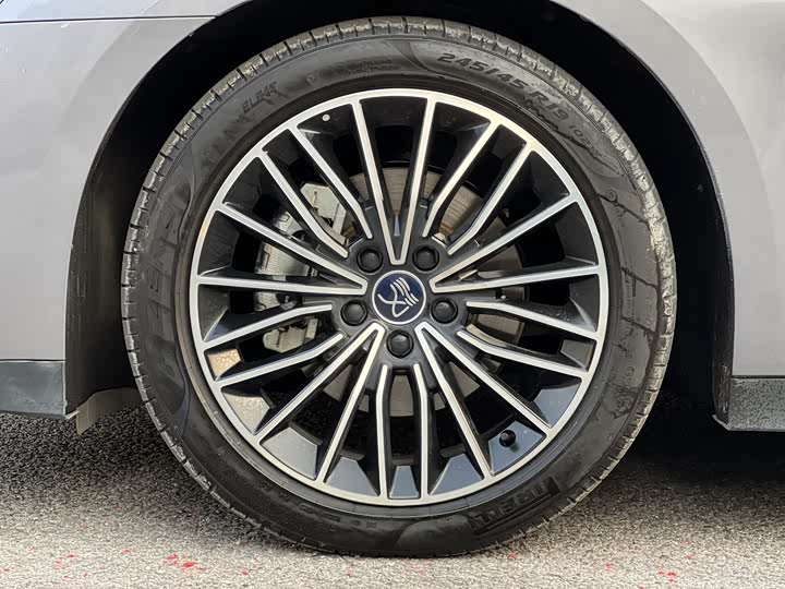 Фото 5 - BYD Han