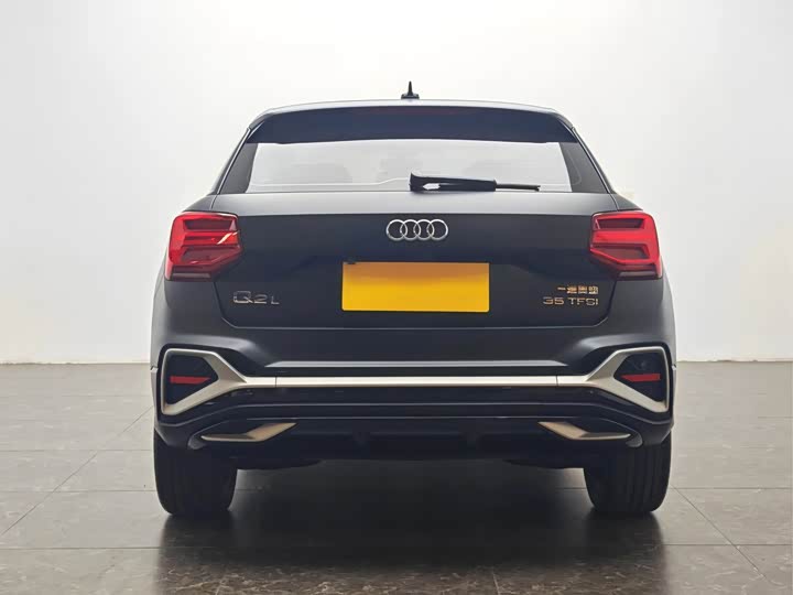 Фото 6 - Audi Q2L