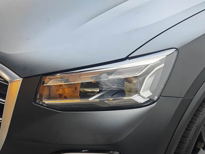 Фото 8 - Audi Q2L