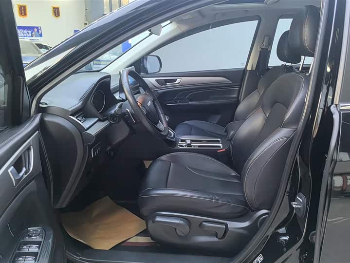 Фото 9 - Haval M6