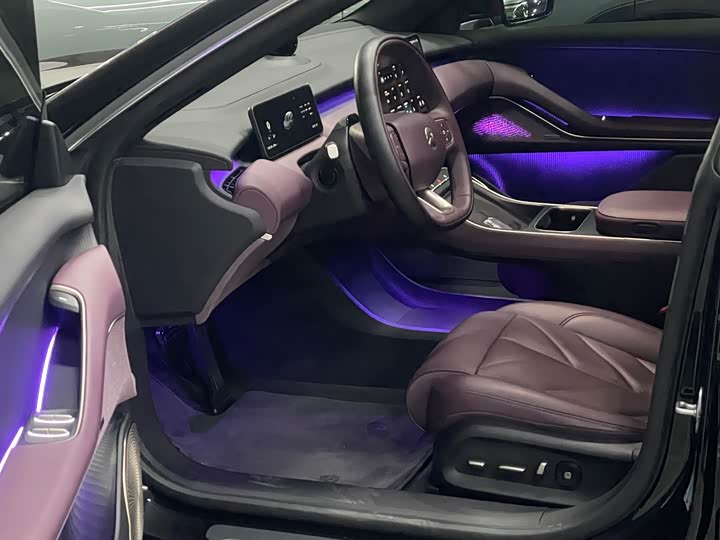 Фото 2 - Nio ET5T